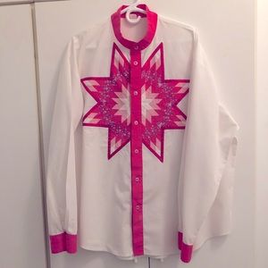Ren’s Boutique - women’s 3X blouse with quilted star.
